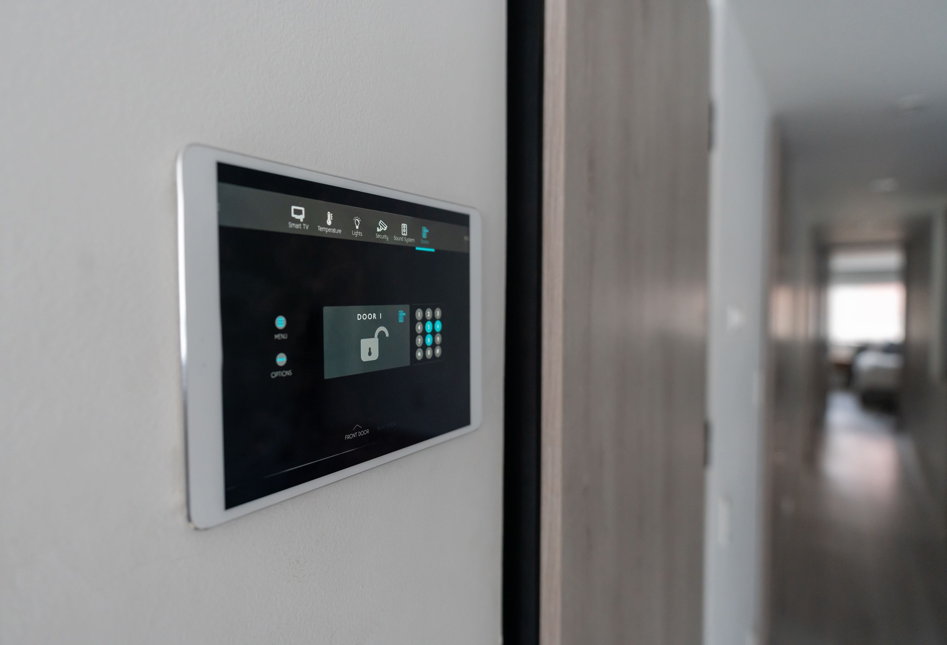 Security-Installation-Locks-1325947414-min